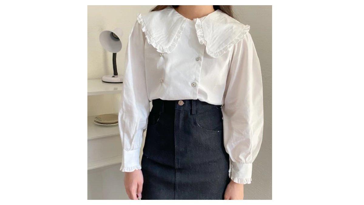 Ilustrasi tips berpakaian untuk bentuk tubuh pear dengan blouse detail di bahu atau kerah