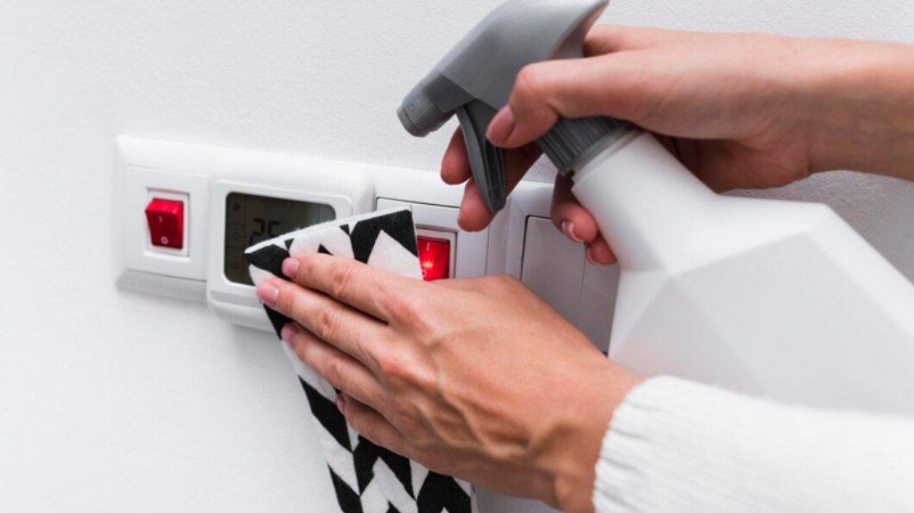 Ilustrasi tips cegah korsleting listrik di rumah.