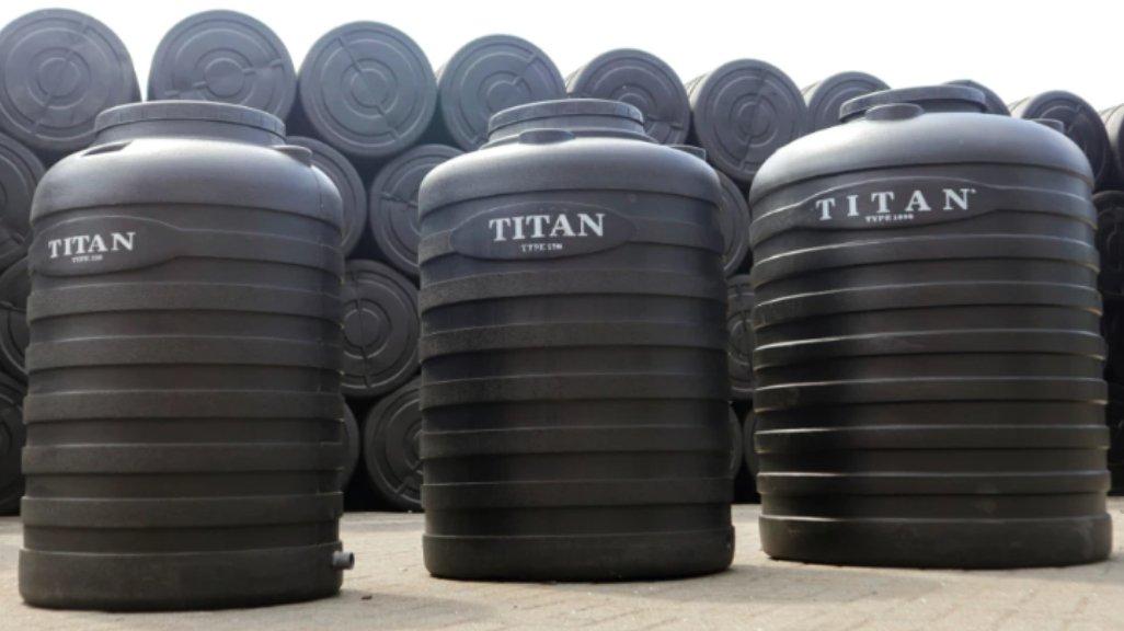 Ilustrasi toren/tandon/tangki air.