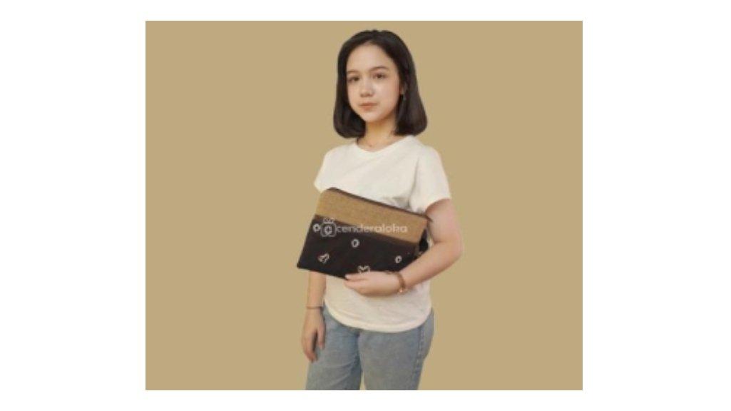 Kahiyang Pouch dari Lintang Kejora