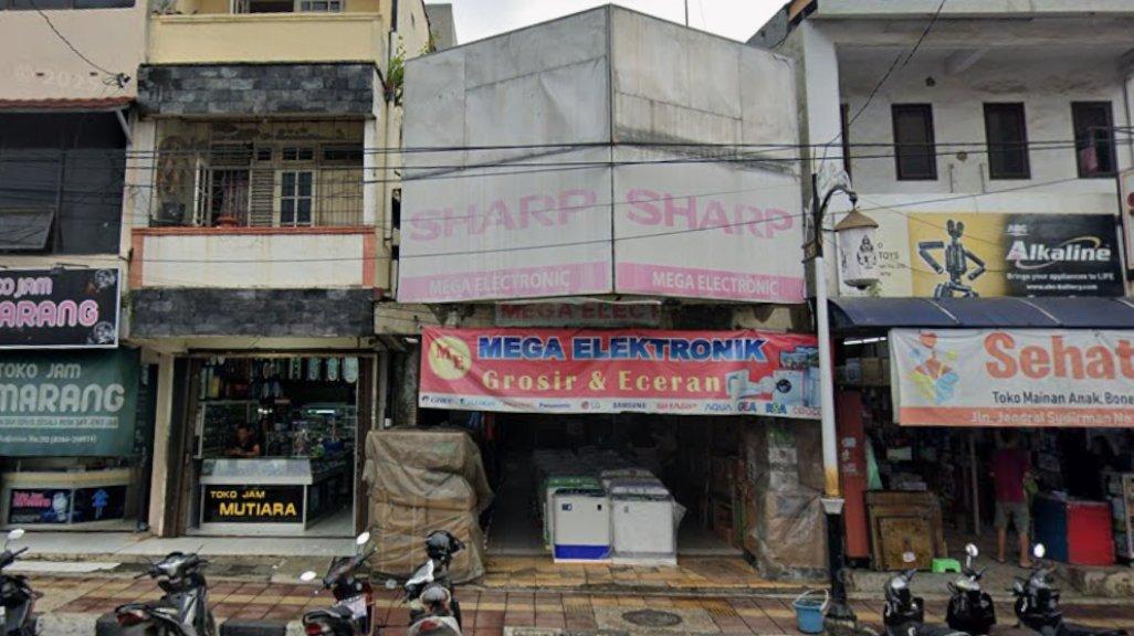 Foto Toko Mega Elektronik di Jl. Jendral Sudirman No.210, Nagri Kaler, Kecamatan Purwakarta, Kabupaten Purwakarta, Jawa Barat 41115 yang diambil Google Maps pada Februari 2025.