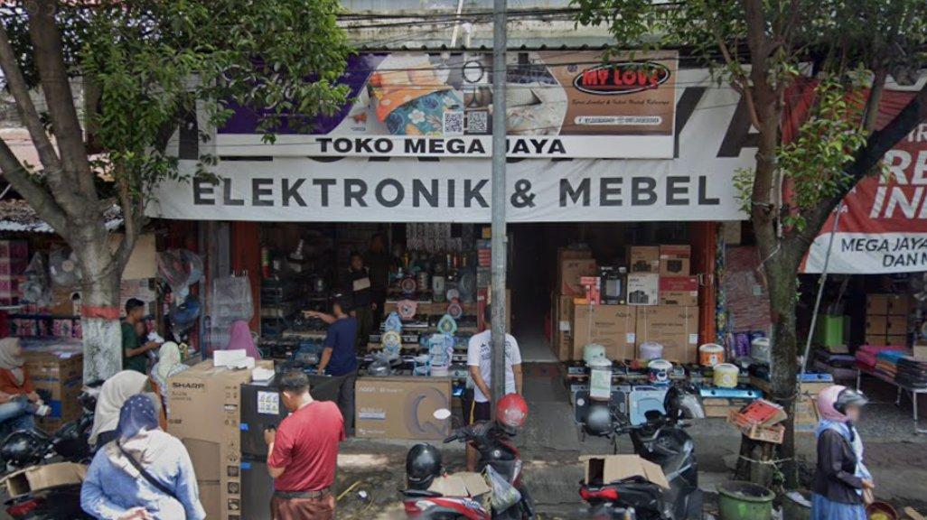Foto Toko Mega Jaya Elektronik di Jl. Residen Pamuji No.11, Mergelo, Purwotengah, Kecamatan Magersari, Kota Mojokerto, Jawa Timur 61311 yang diambil Google Maps pada Februari 2025.