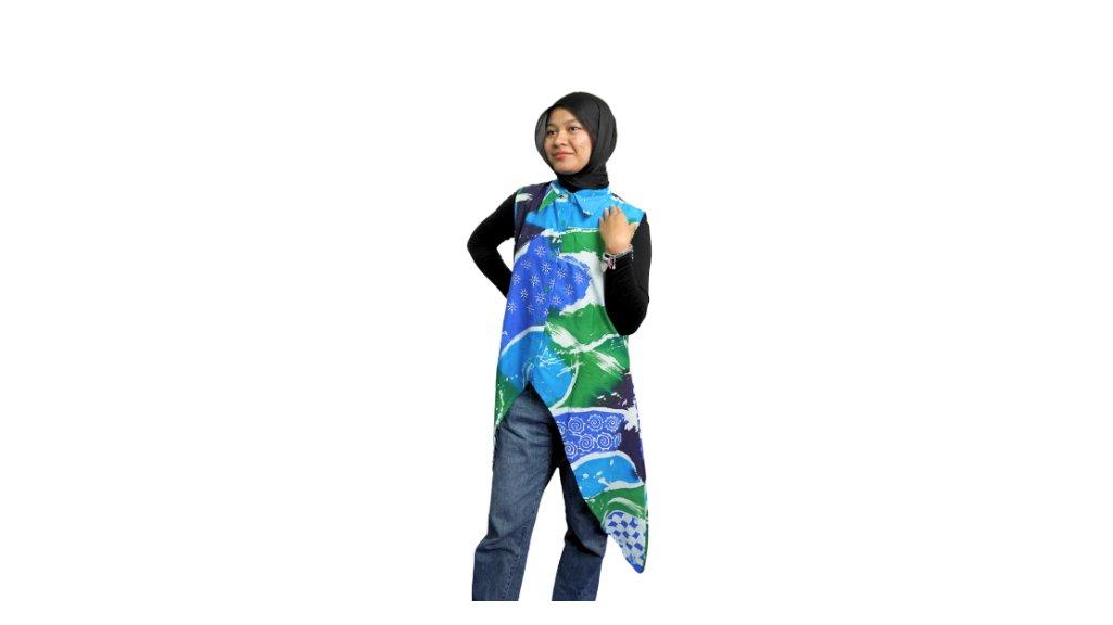 Outer Batik Tulis Wanita dari Daradjati Batik