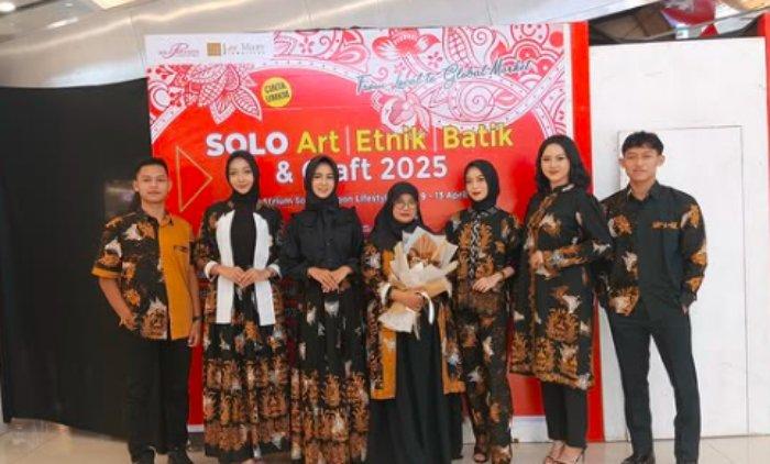 Batik Tresno Dharma saat Mengenalkan Produknya Melalui Pameran
