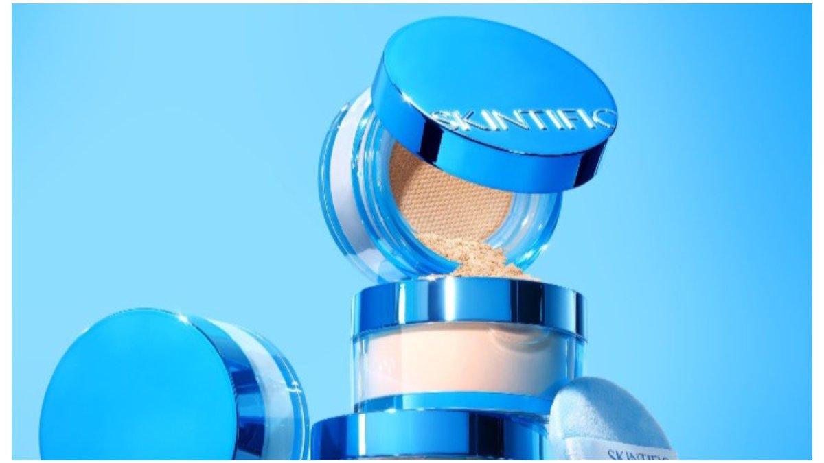 Review SKINTIFIC Invisiblur All Day Loose Powder, Bedak Tabur dengan Hasil Flawless Tahan 16 Jam