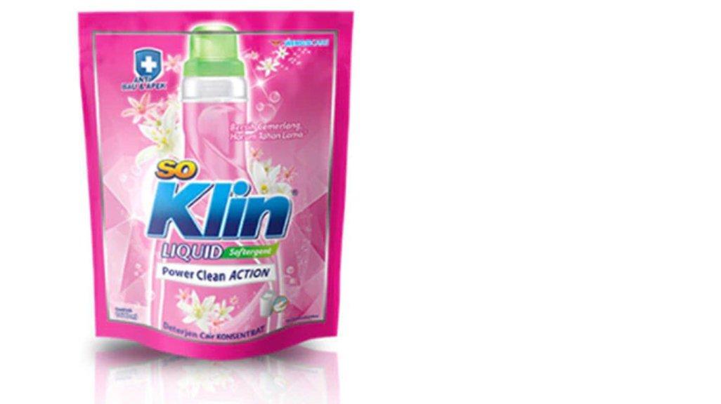 SOKLIN LIQUID DETERJEN DETERJEN CAIR SOFTERGENT POUCH 1.6 LITER