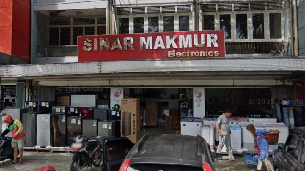 Foto Toko Sinar Pulau Mulia Electronics di Jl. Nusa Indah III No.1b, Darat Sekip, Kecamatan Pontianak Kota, Kota Pontianak, Kalimantan Barat 78243 yang diambil Google Maps pada Maret 2024.