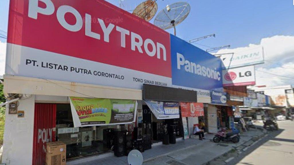 Foto Toko Sinar Berlian PT Listar Putra Gorontalo di Jl. S. Parman No.67, Biawao, Kota Selatan, Kota Gorontalo, Gorontalo 96111 yang diambil Google Maps pada Desember 2023.