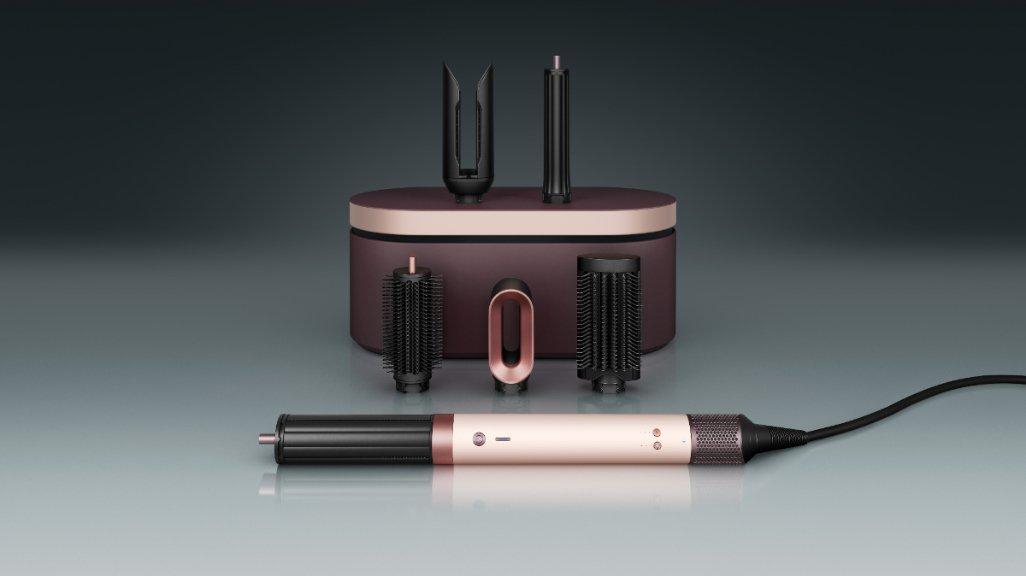 Alat pelurus rambut unik yang bekerja tanpa pelat panas, hanya menggunakan udara.