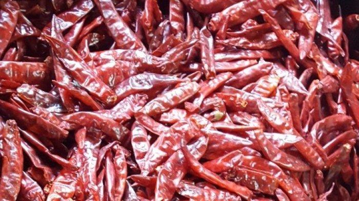 Cabai bisa memantu mengusir hama tanaman.