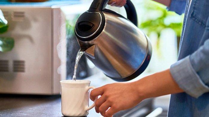 5 Rekomendasi Teko Listrik Low Watt, Lebih Praktis dan Ekonomis dalam Merebus Air