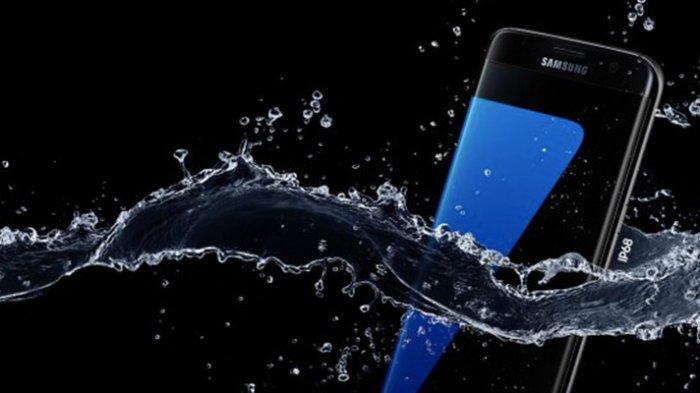 Ilustrasi smartphone tahan air sertifikasi IP68 dan IP67.