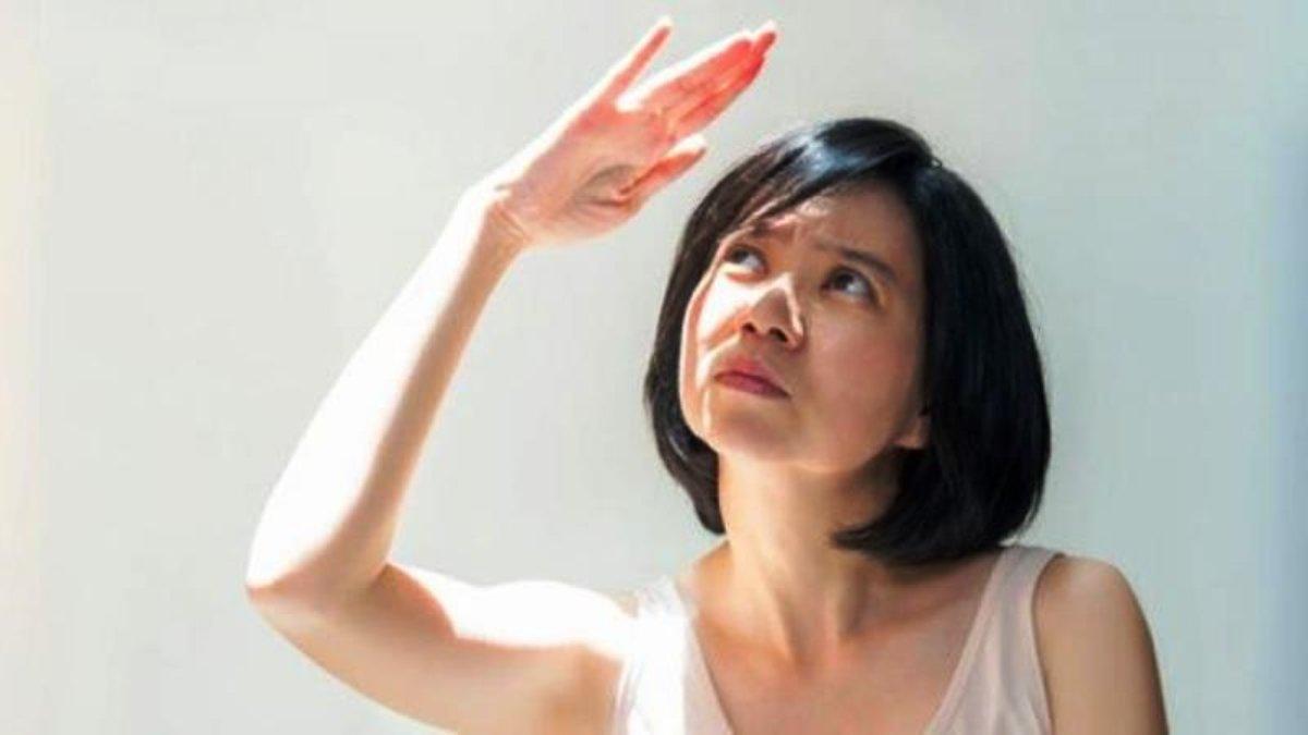 Paparan sinar matahari berlebih bisa menjadi pemicu munculnya uban di usia muda.