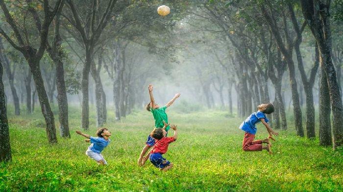 5 Efek Positif dari Permainan Tradisional untuk Anak, Salah Satunya Belajar Bersosialisasi