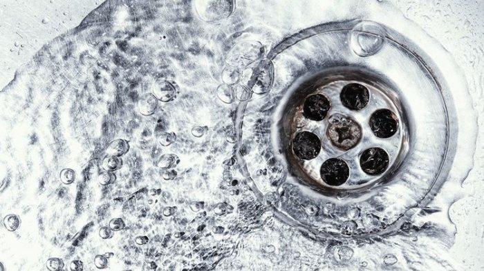 5 Tips Mengatasi Saluran Pembuangan Air yang Mampet, Praktis Tanpa Harus Panggil Tukang