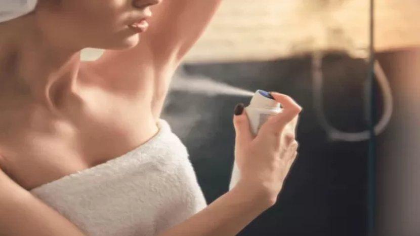 20-Daftar-Deodorant-Spray-untuk-Menghilangkan-Bau-Badan-sf.jpg