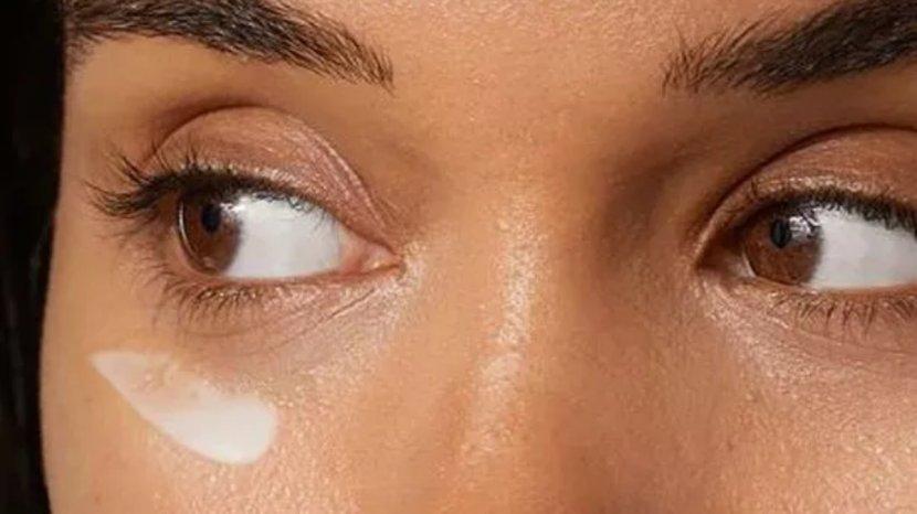20-Daftar-Eye-Cream-Kualitas-Terbaik-yang-Bagus-untuk-Cerahkan-Bawah-Mata-fs.jpg