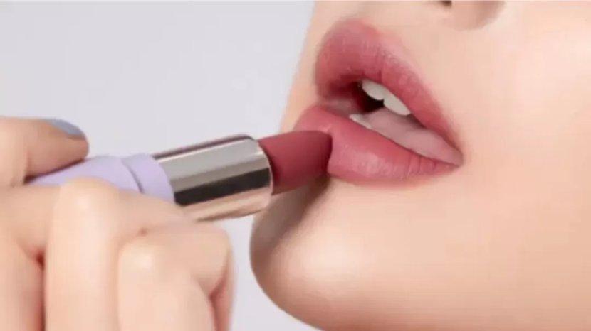 20 Daftar Lipstik Matte Nude Orange Lengkap dengan Shade dan Harga
