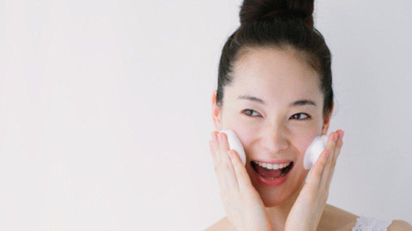 20-Daftar-Sabun-Cuci-Muka-untuk-Acne-atau-Kulit-Berjerawat-e.jpg