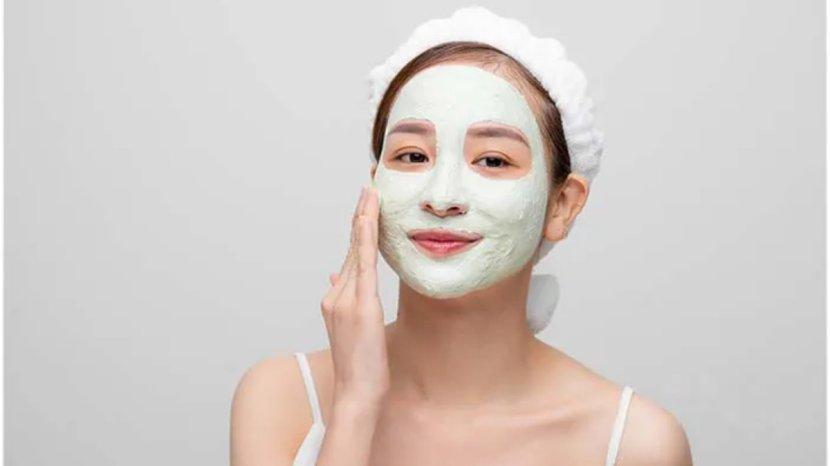 30-Daftar-Clay-Mask-untuk-Menghaluskan-Tekstur-Kulit-Wajah.jpg