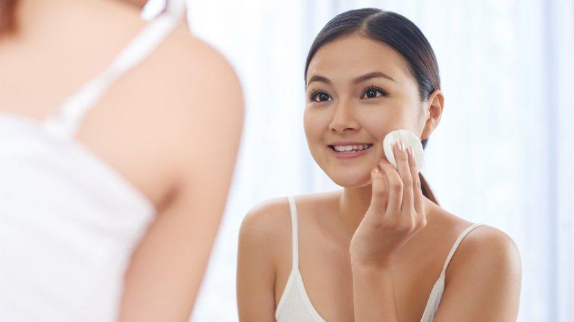 30-Daftar-Exfoliating-Toner-yang-Cocok-Buat-Semua-Jenis-Kulit-Terjamin-BPOM-untuk-Melembutkan-Wajah.jpg