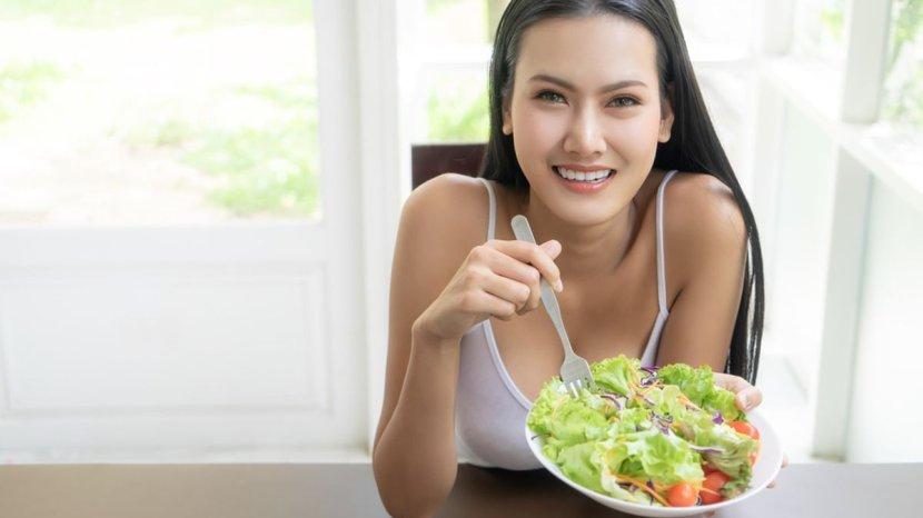 4 Makanan Ini Ternyata Baik Dikonsumsi Pemilik Kulit Wajah Berjerawat