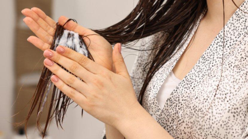 5-Masker-Rambut-Berbahan-Alami-yang-Bagus-untuk-Merawat-Tiap-Helainya.jpg