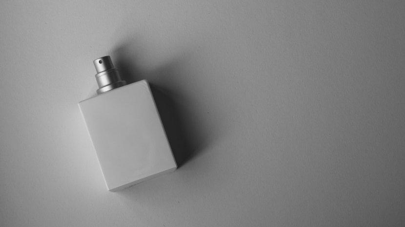 5 Rekomendai Parfum Pria Aroma Sensual yang Punya Wangi Tahan Lama, Bikin Wanita Jatuh Cinta