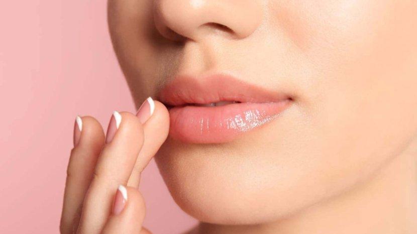 7 Bahan Alami untuk Merawat Bibir Sehat dan Menawan tanpa Biaya Mahal