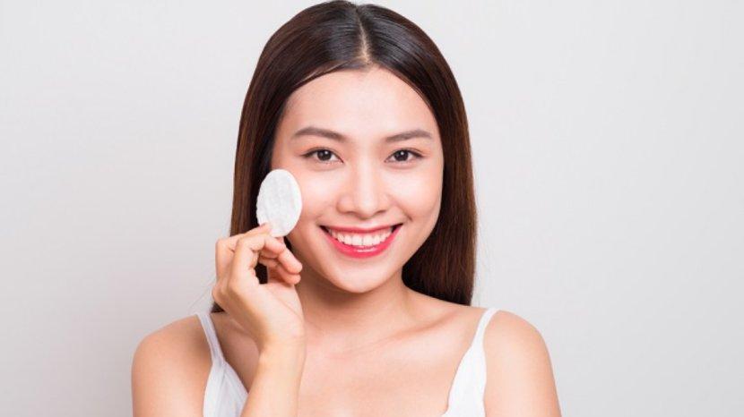 5 Rekomendasi Toner Eksfoliasi di Bawah 50 Ribu, Bikin Kulit Super Halus