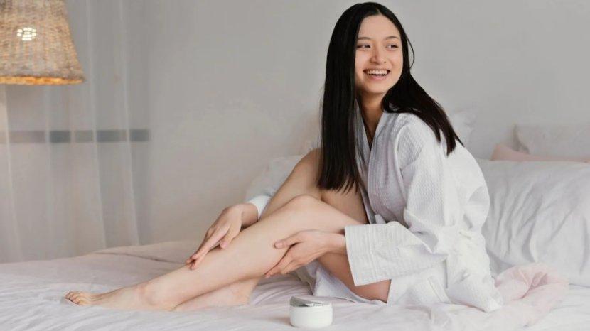 5-Tips-dan-Trik-Mudah-Memakai-Hand-Body-Lotion-Biar-Tidak-Lengket-Mudah-Menyerap-xhtedhte.jpg