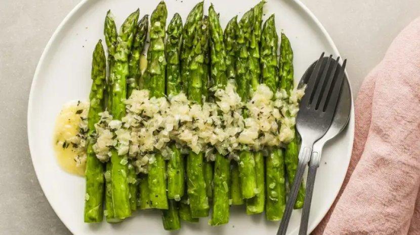 5 Manfaat Asparagus untuk Bumil, Sayur yang Kaya Akan Asam Folat