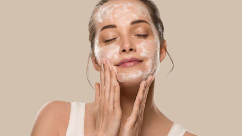 5 Rekomendasi Face Wash Kualitas Terbaik Buatan Lokal Indonesia dengan Harga Terjangkau