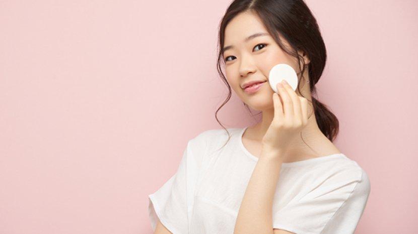 6 Rekomendasi Exfoliating Toner Produk Korea Selatan, Dijamin Ampuh Angkat Sel Kulit Mati