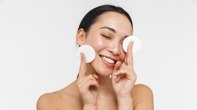 5 Rekomendasi Toner yang Ampuh Mengatasi Permasalahan Pori-pori
