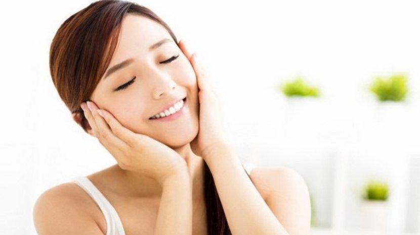 6-Cara-Mencerahkan-Kulit-Kusam-Bukan-Hanya-Pakai-Vitamin-C-dan-Niacinamide.jpg