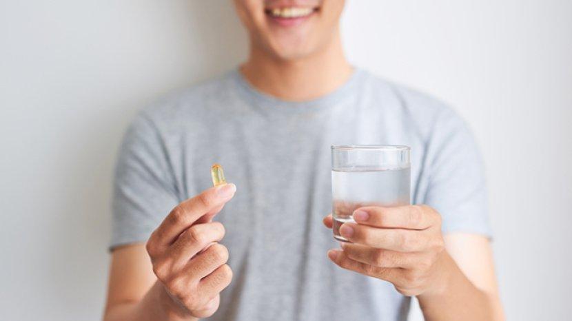 6-daftar-vitamin-ini-aman-dikonsumsi-yang-aman-bagi-lambung-saat-puasa.jpg