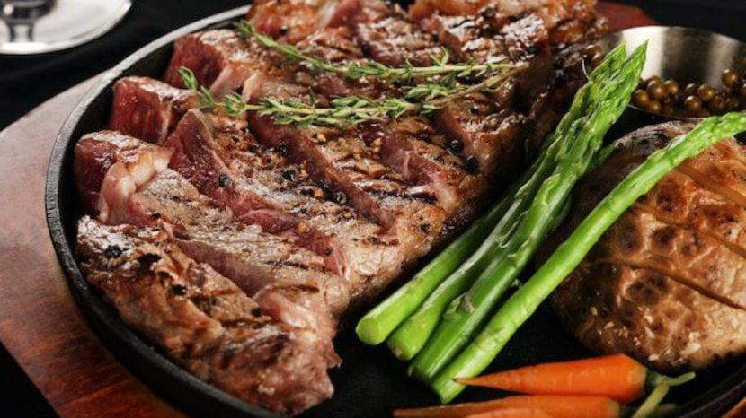 7 Makanan Penambah Darah Alami untuk Mengatasi Anemia