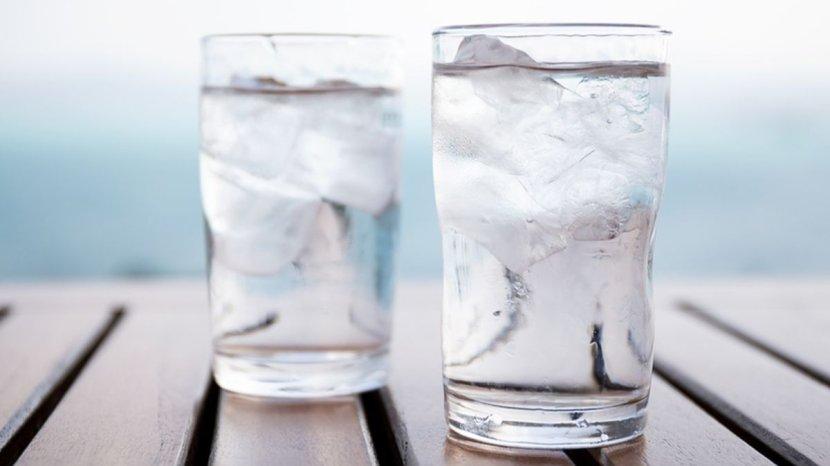 Benarkah Air Es Bermanfaat untuk Kesehatan Tubuh Jika Dikonsumsi Terus-menerus?