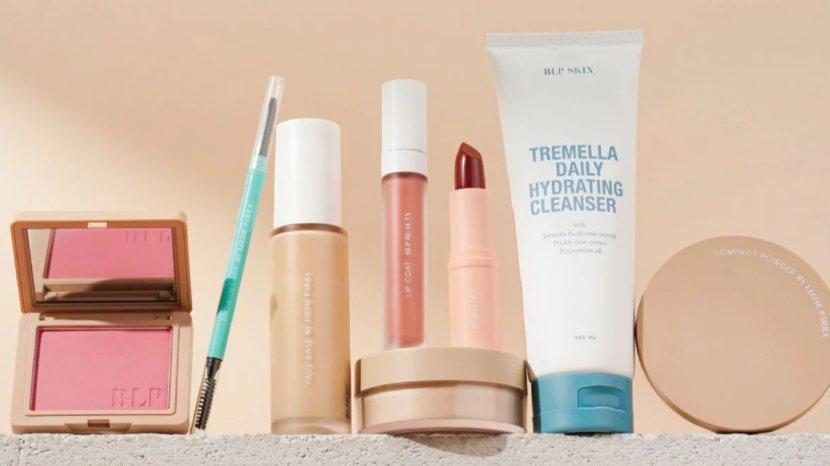 7-Rangkaian-Produk-Makeup-dari-BLP-Mulai-dari-Bedak-Hingga-Lipstik.jpg