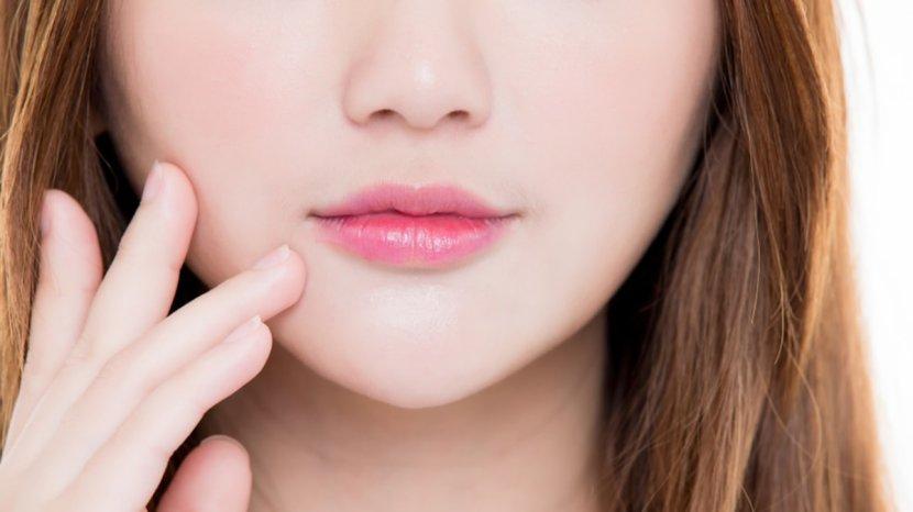 7-Rekomendasi-Lip-Tint-yang-Punya-Tekstur-Ringan-dan-Tidak-Bikin-Bibir-Kering.jpg