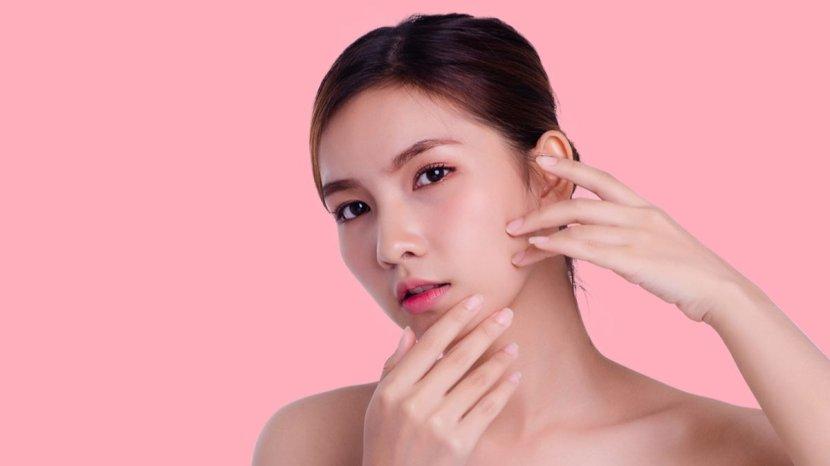 7-Rekomendasi-Peeling-untuk-Mengatasi-Kulit-Kasar-dan-Berkomedo-fdt.jpg