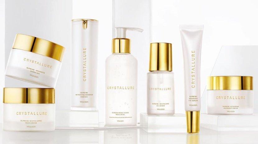 7-Rekomendasi-Skincare-CRYSTALLURE-yang-Bagus-untuk-Anti-Aging-Cegah-Penuaan.jpg
