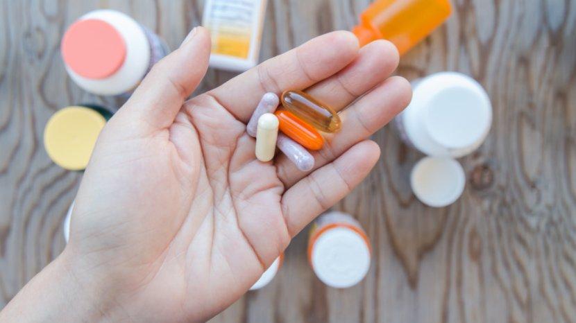7-Rekomendasi-Vitamin-C-dan-Zinc-yang-Baik-Dikonsumsi-Saat-Puasa.jpg
