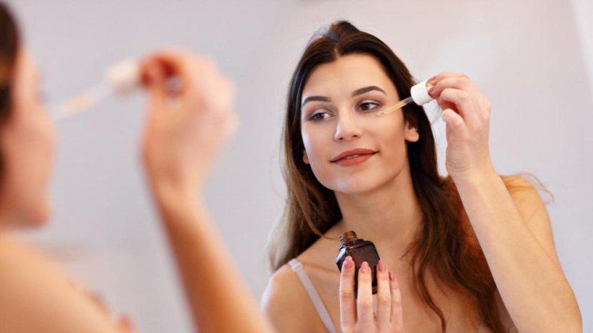 7 Tips dan Trik Mengeksfoliasi Wajah agar Kulit Tidak Mudah Iritasi