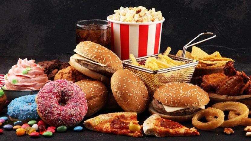 7-efek-samping-terlalu-banyak-mengonsumsi-junk-food-untuk-kesehatan.jpg
