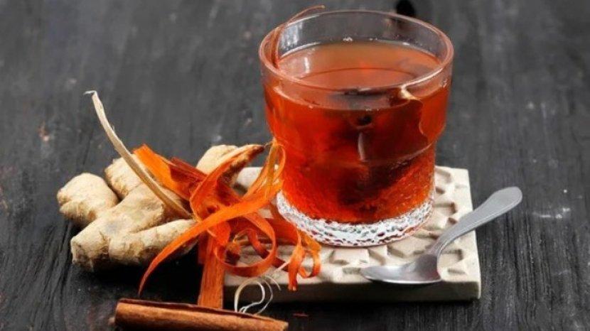 7 Manfaat Minum Air Kayu Secang Secara Rutin untuk Kesehatan