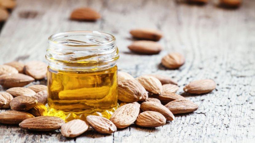 7 Kebaikan Minyak Almond untuk Kecantikan, Dapat Digunakan untuk Kulit dan Rambut