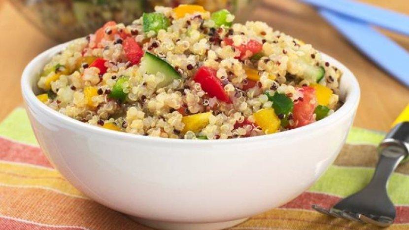 7 Manfaat Kesehatan Quinoa Bagi Tubuh, Makanan Pengganti Nasi Putih yang Cocok untuk Diet