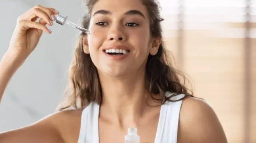 7 Rekomendasi Serum Anti Aging Kualitas Terbaik untuk Mencegah Penuaan Dini